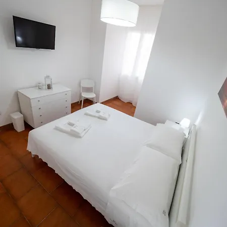Penzion Torre Del Salento 4*